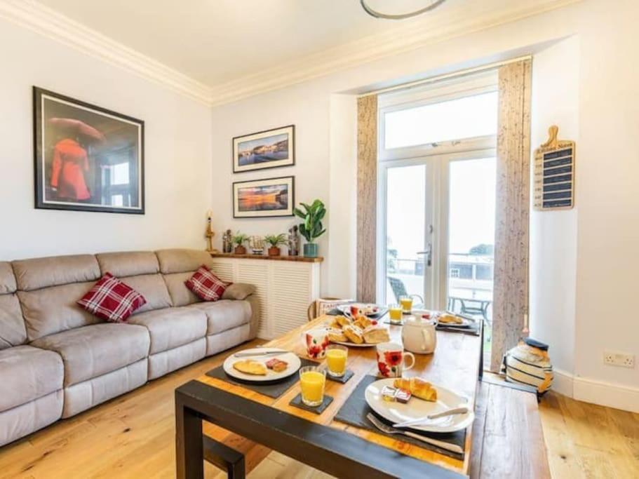 Number 7 Torquay Stunning Sea Views Apartment Exterior foto